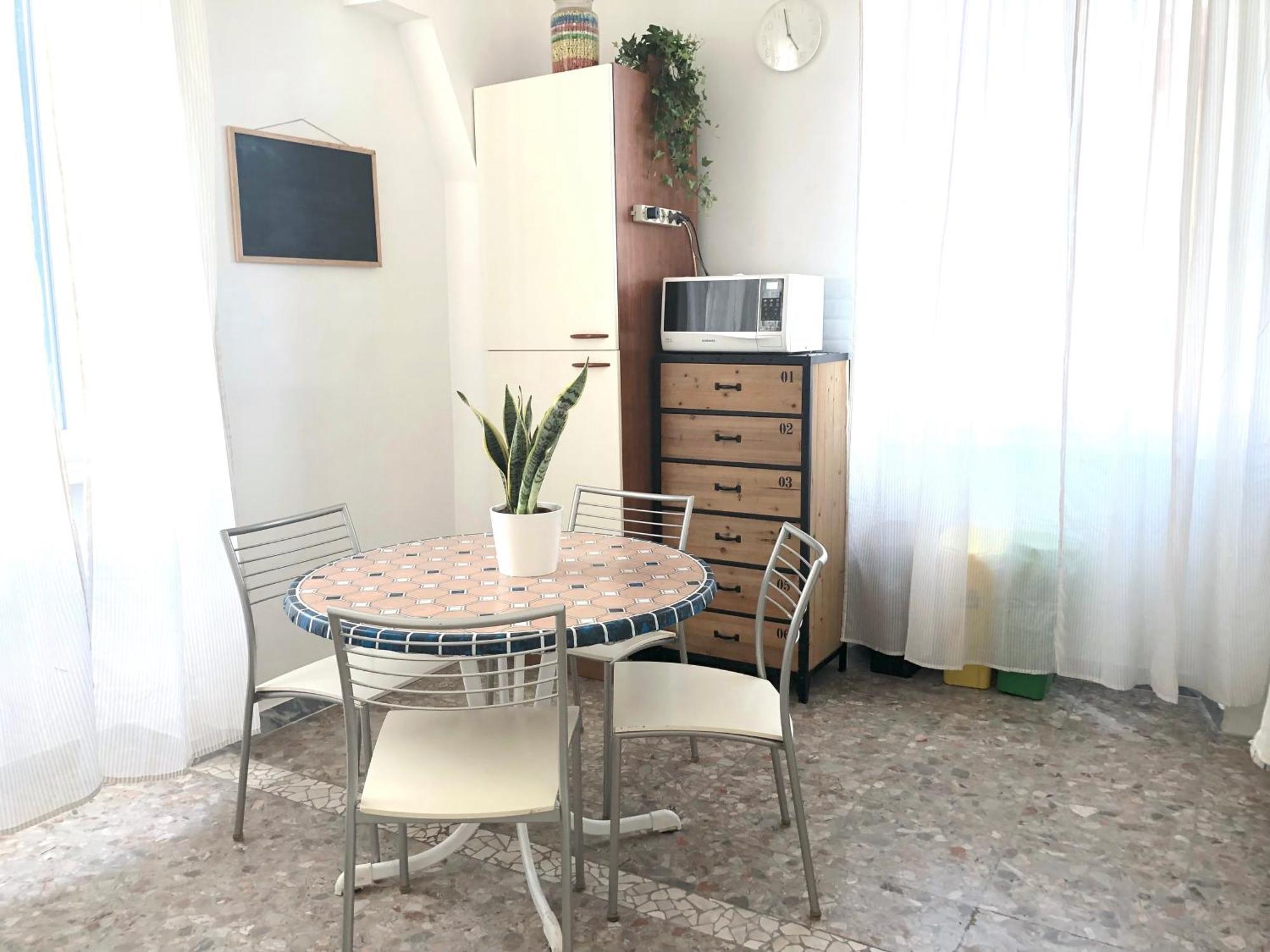 Garbatella House Hotel Rome Bagian luar foto