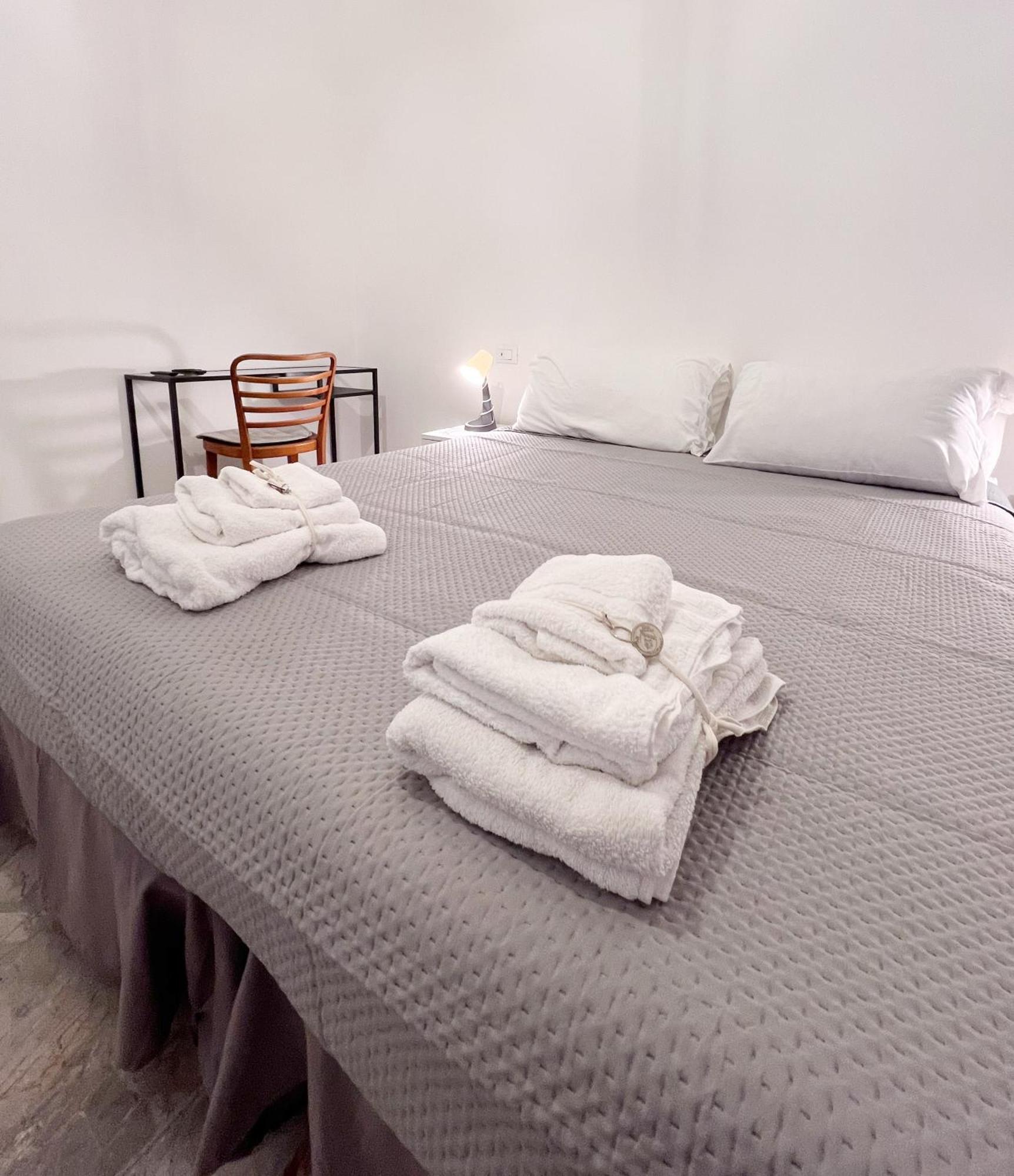 Garbatella House Hotel Rome Bagian luar foto